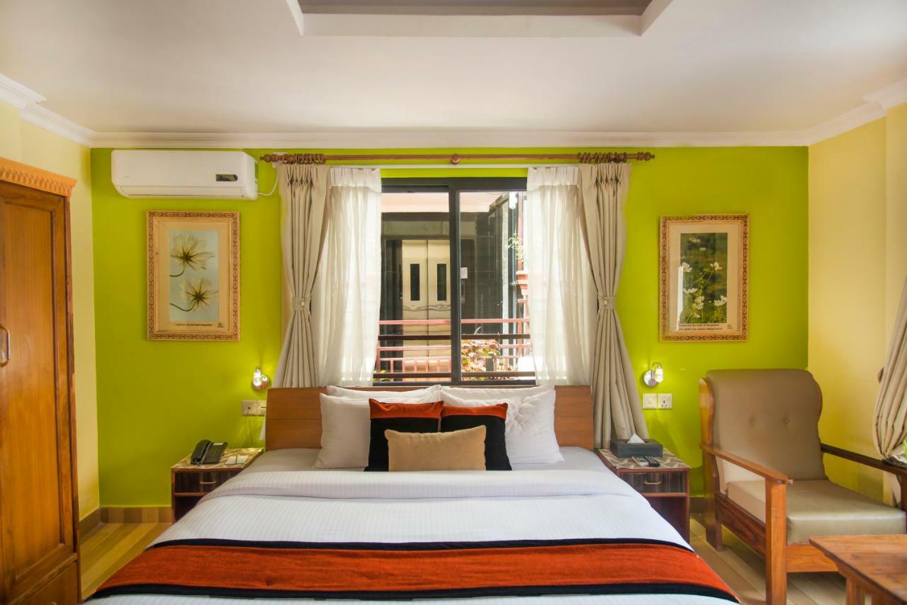 Hotel Raniban Arcade Pokhara Exterior photo