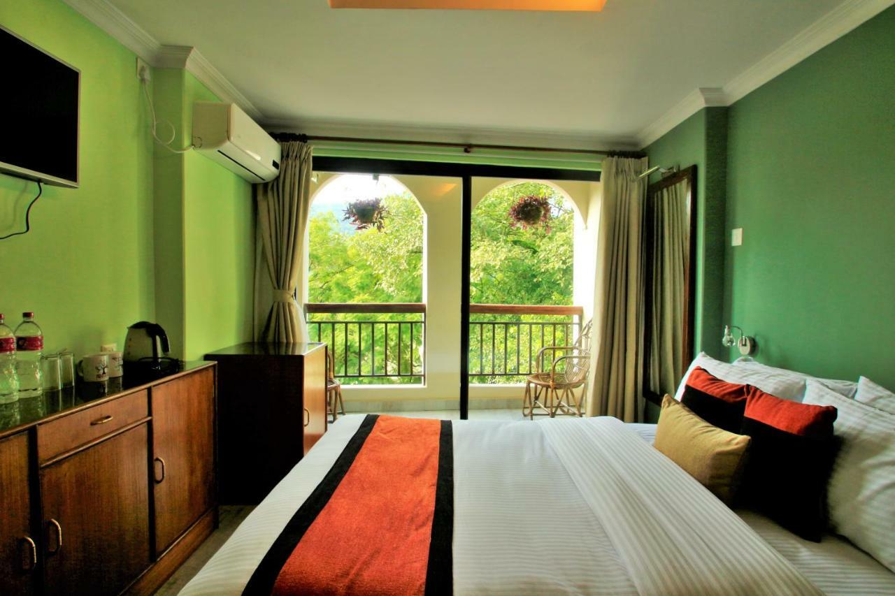 Hotel Raniban Arcade Pokhara Exterior photo